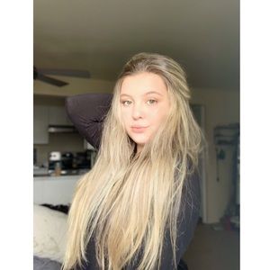 Meet your Posher, Samantha